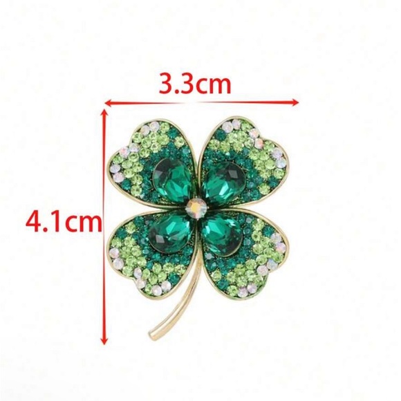 Elegant shamrock Irish Green Clover Brooch - Picture 2 of 2
